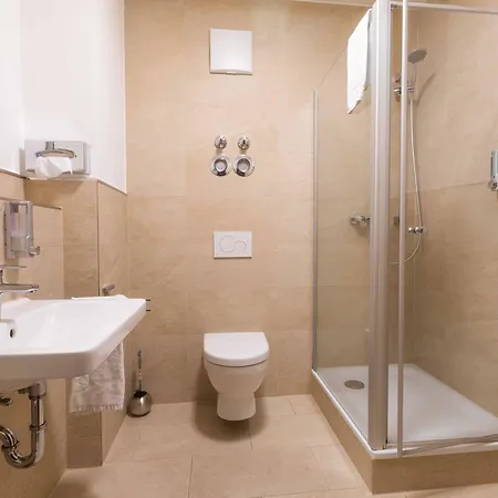 Отель Freischuetz 4*